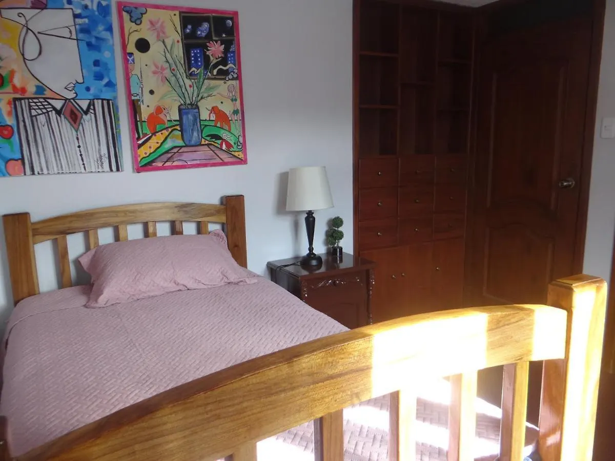 Apartment San Antonio Inn Quito