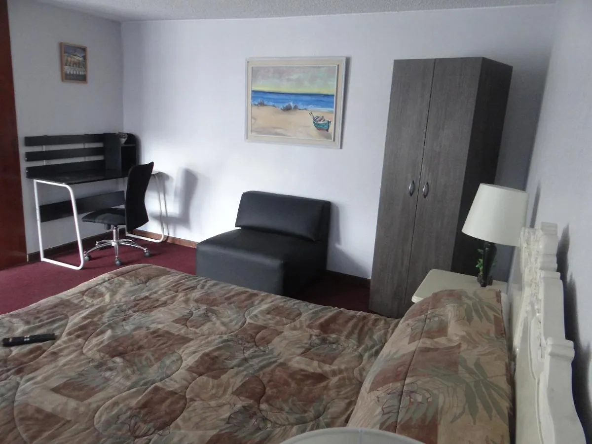 San Antonio Inn Quito Apartment